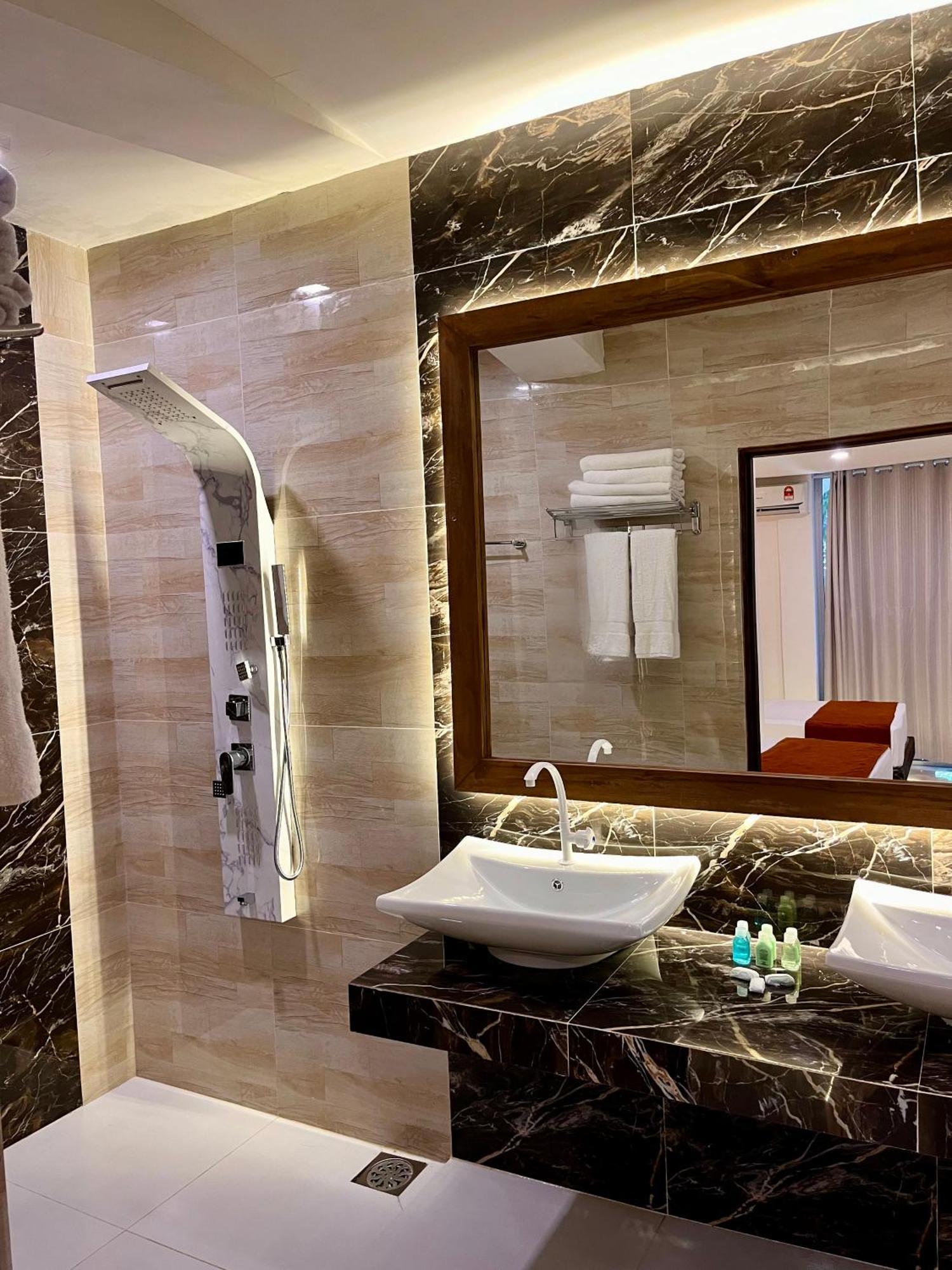 Sundaras Infinity Jungle Resort Дамбулла Екстер'єр фото